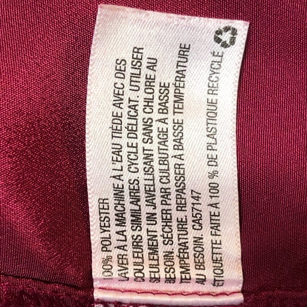 Merona Burgundy Pleated Round Neck Sateen Sleeveless Shell Tank Top - Size Large - Picture 4 of 5